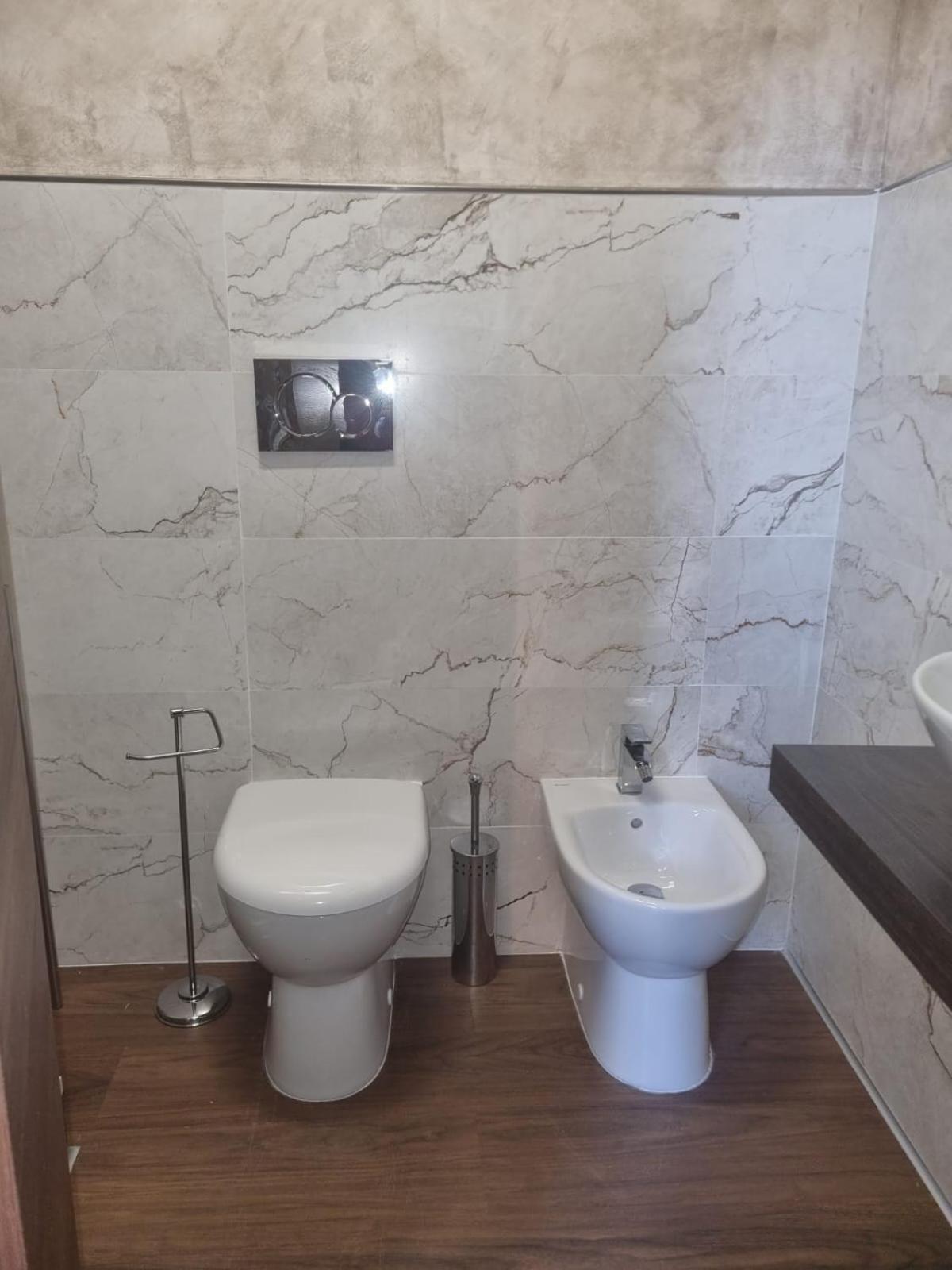 Double Room,1532095807:JPEG
